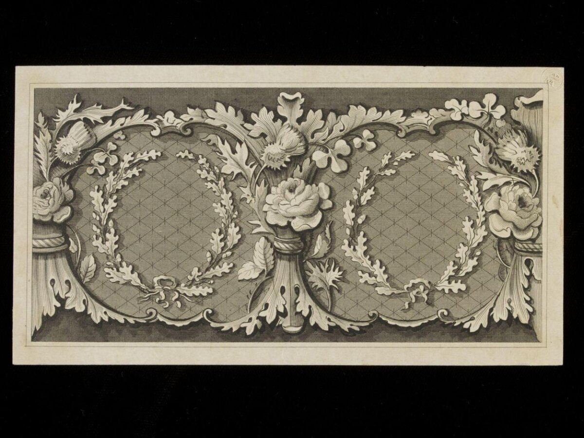 Engraved Floral Decorative Ornament