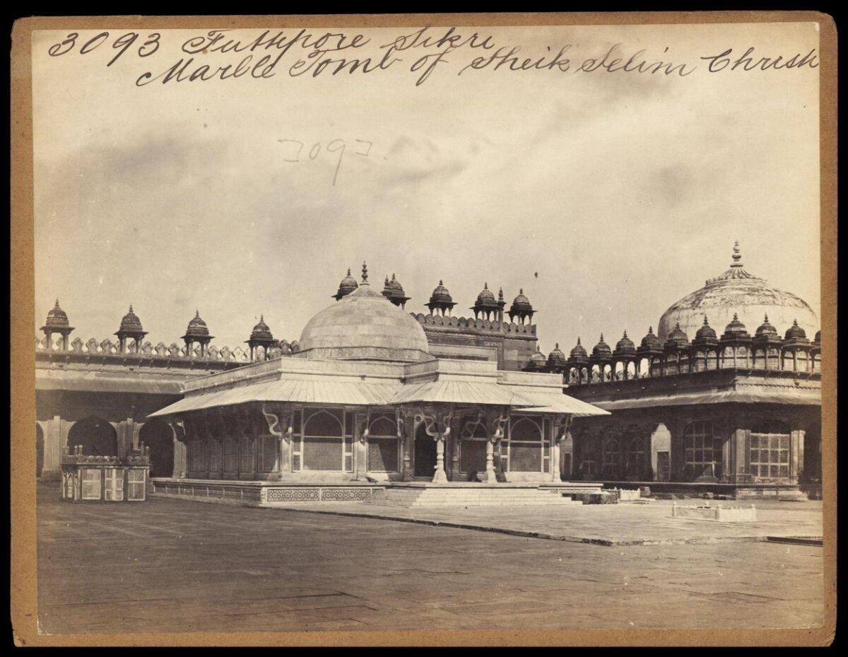 Sheikh Salim Chishti Marble Tomb