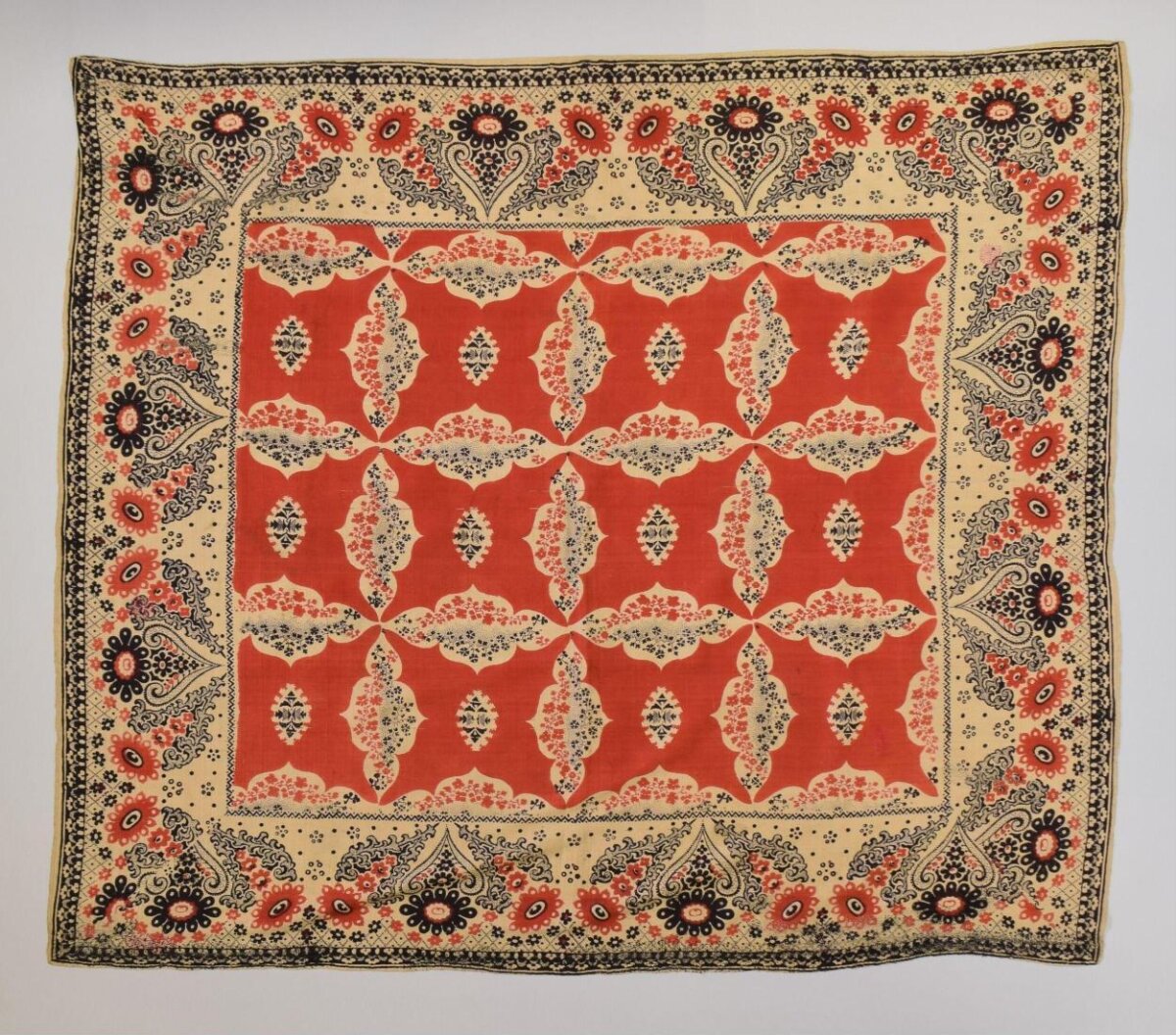 Vintage Floral Pattern Woven Coverlet