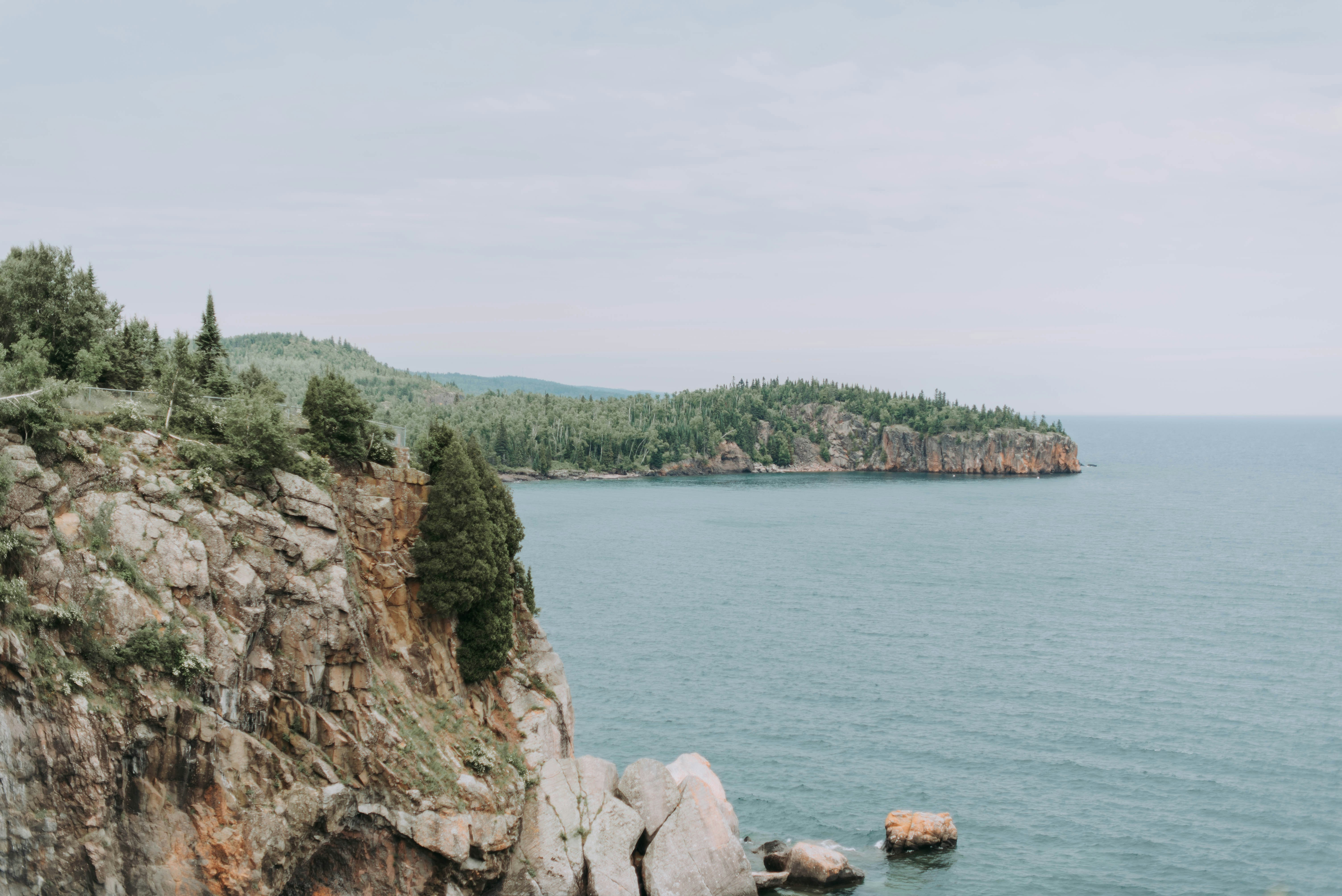 Rocky Lakeside Cliffs Landscape