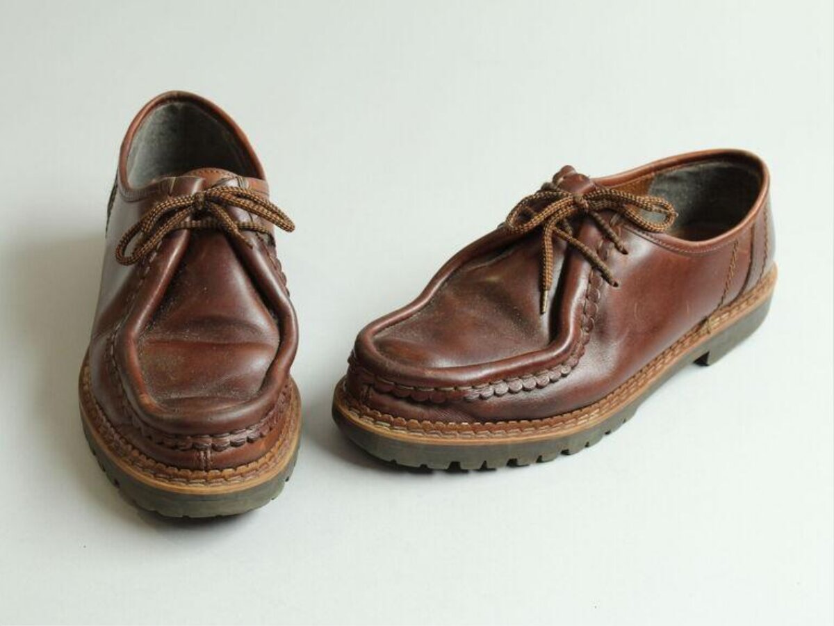 Pair of Brown Leather Casual Shoes