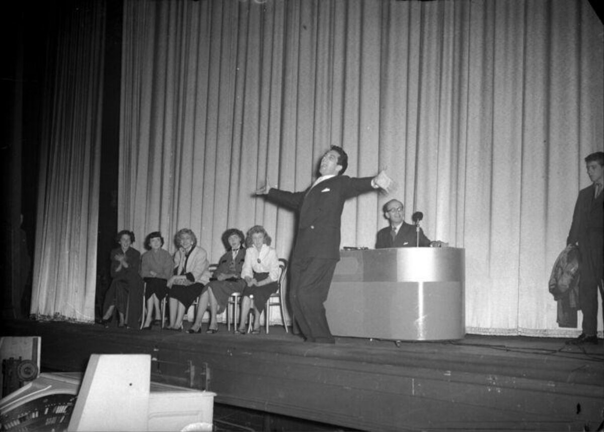Vintage Stage Performance Event