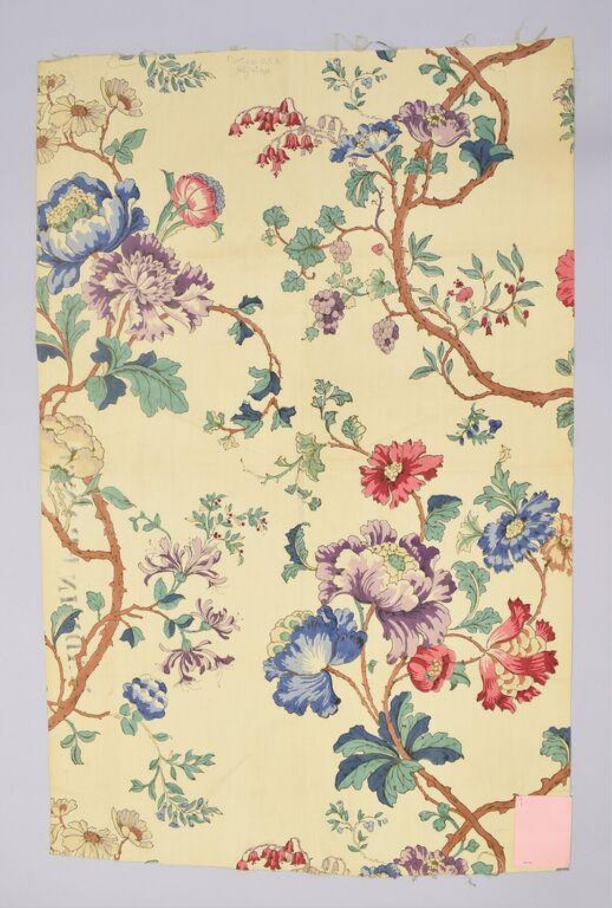 Vintage Floral Printed Fabric Sample
