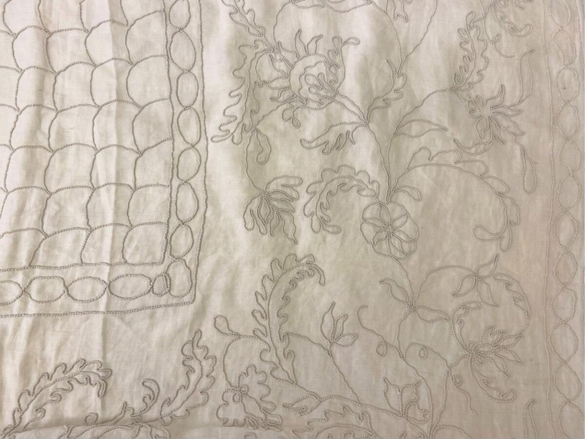 Floral Outline Embroidery on Linen