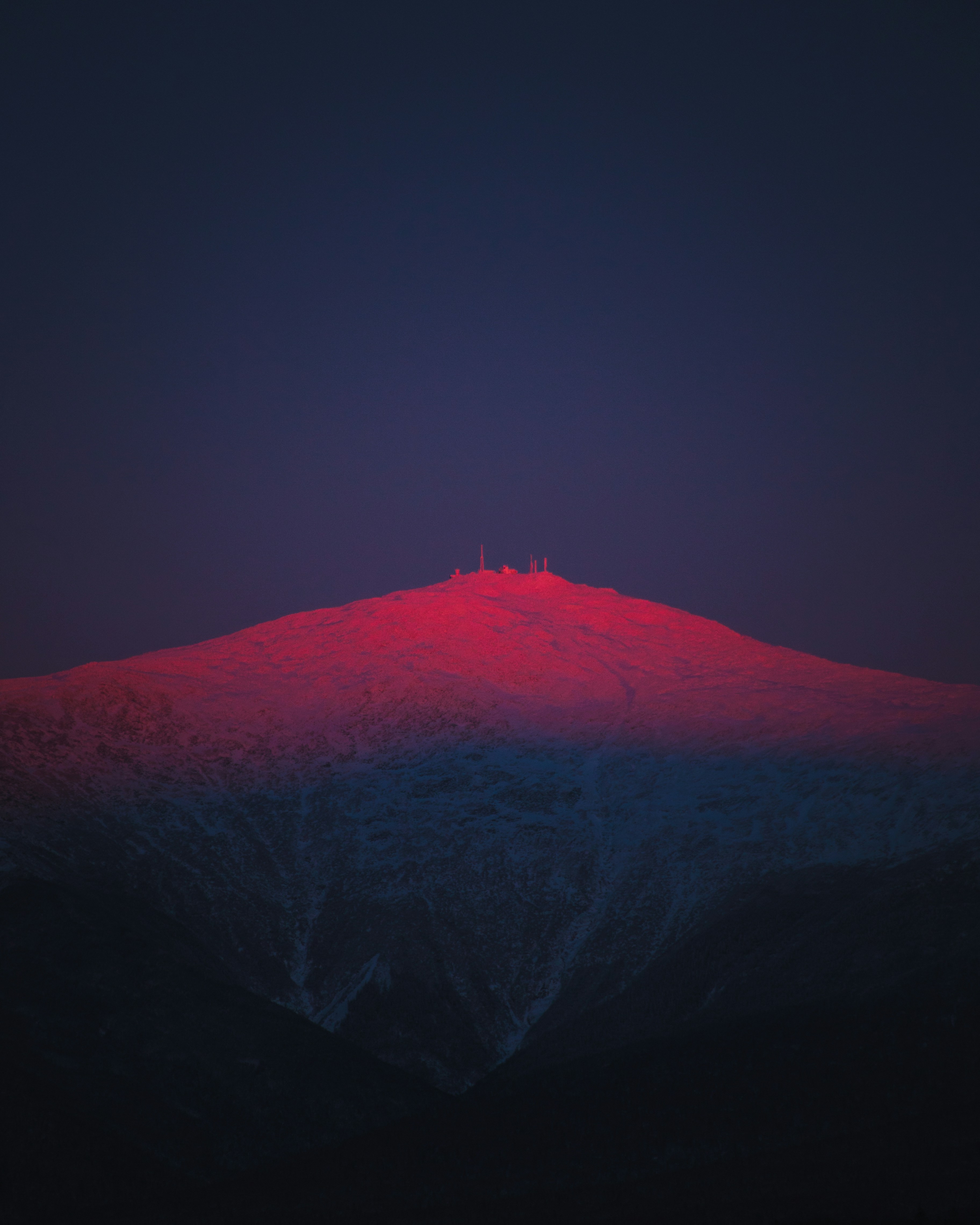 Red-Lit Mountain Peak at Dusk — Scenery Wallpapers