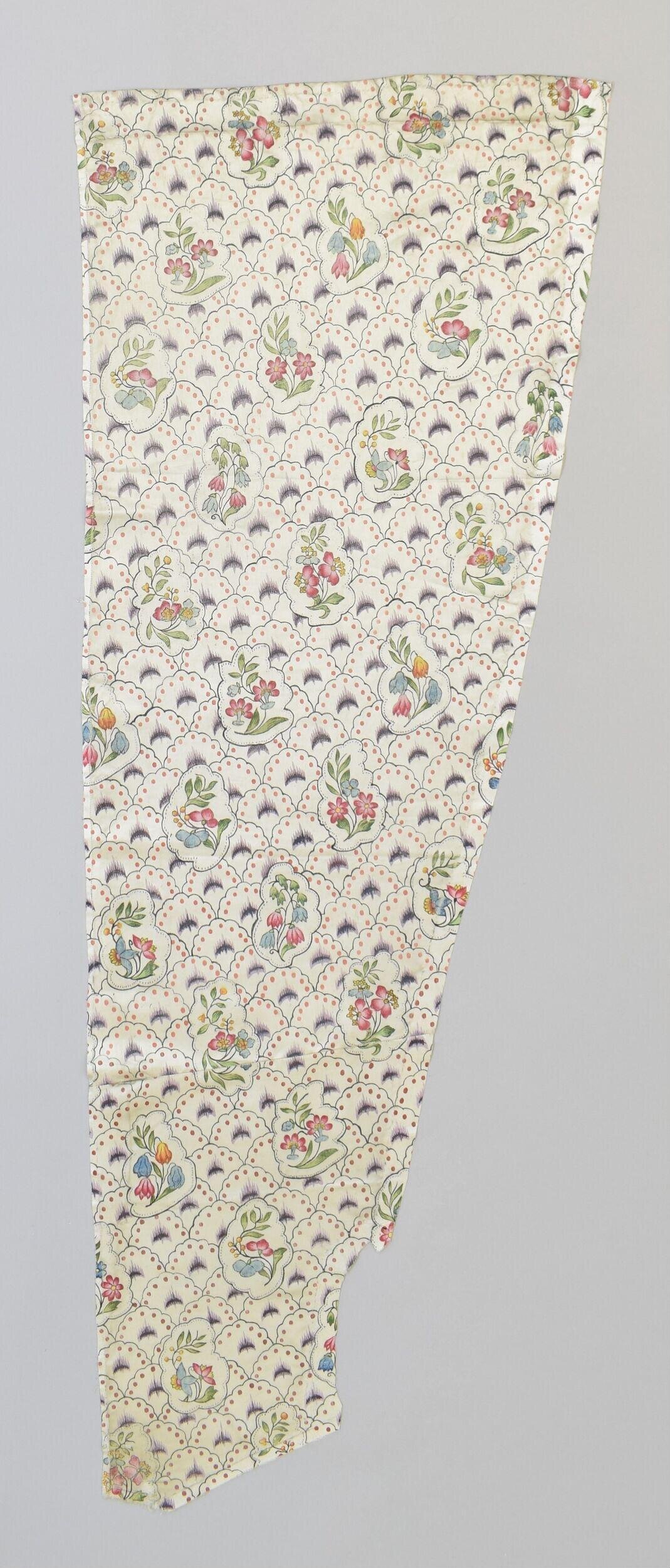 Vintage Floral Printed Fabric Fragment