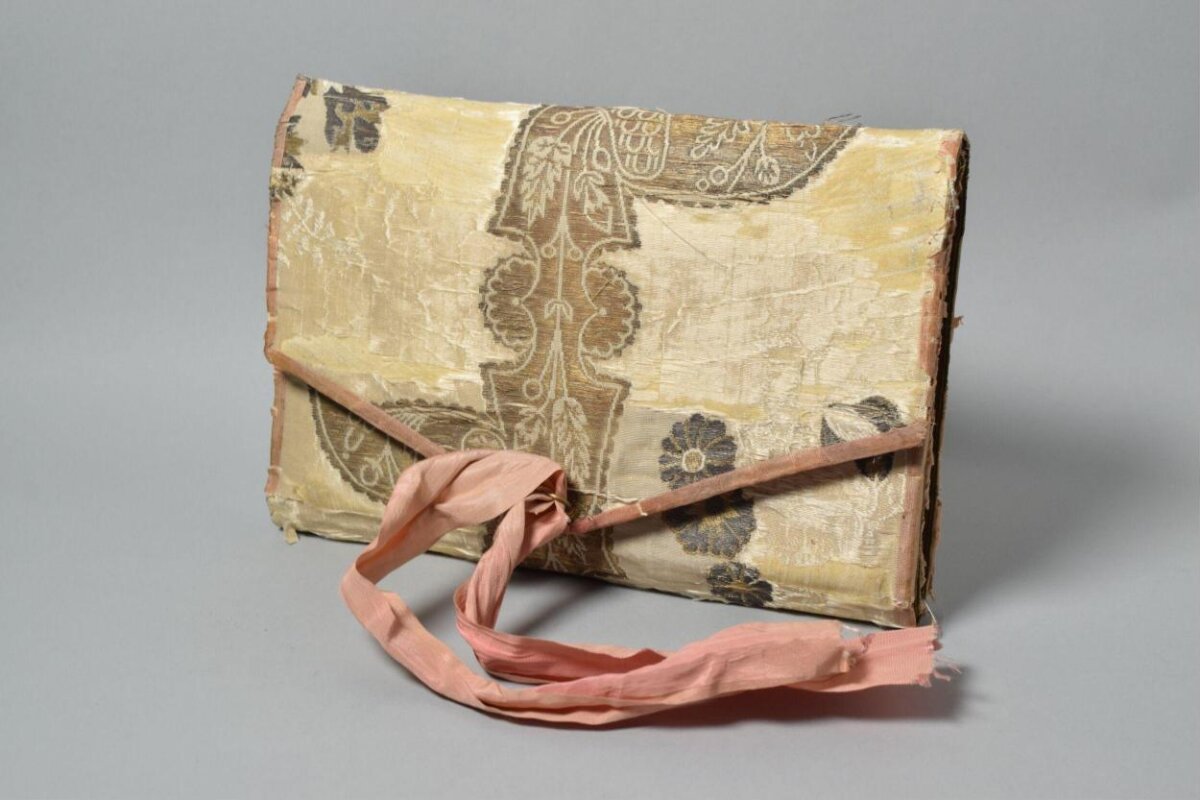 Antique Silk Envelope Handbag