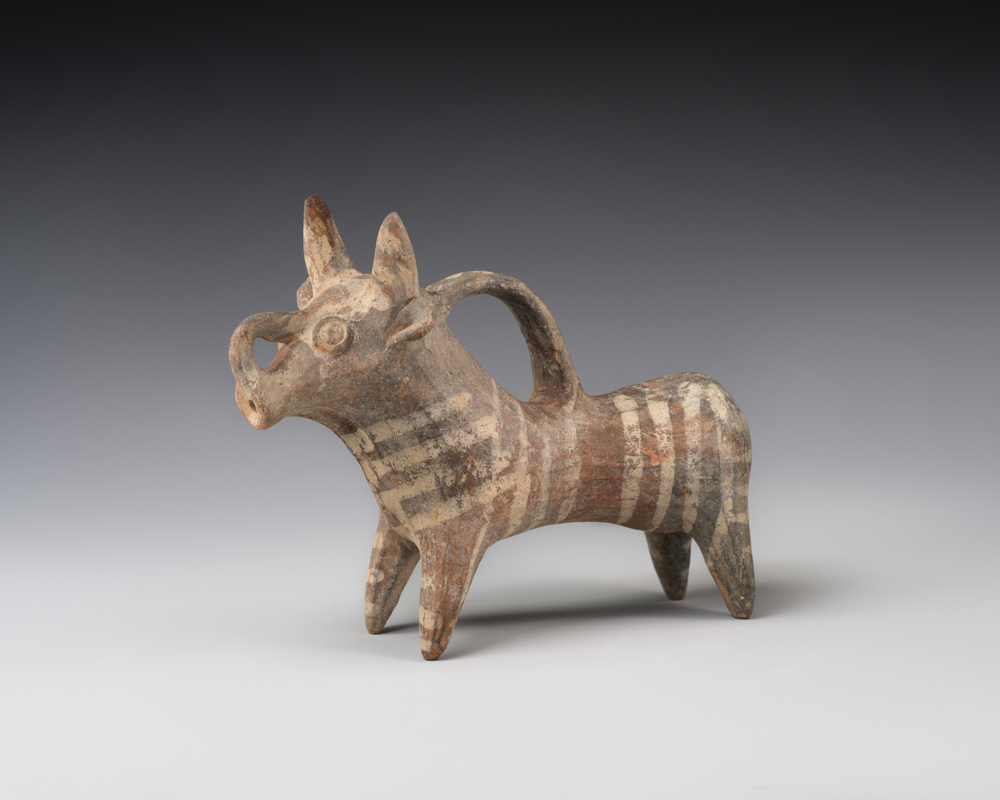 Ancient Animal-shaped Painted Pottery — History
