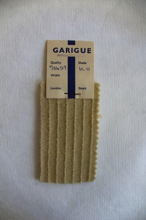 GARIGUE Beige Fabric Sample Card
