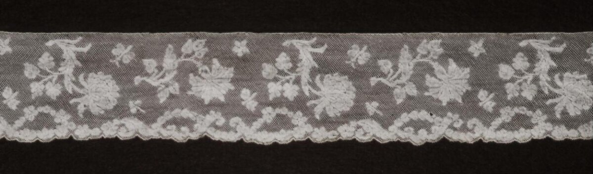 Vintage Floral Lace Trim