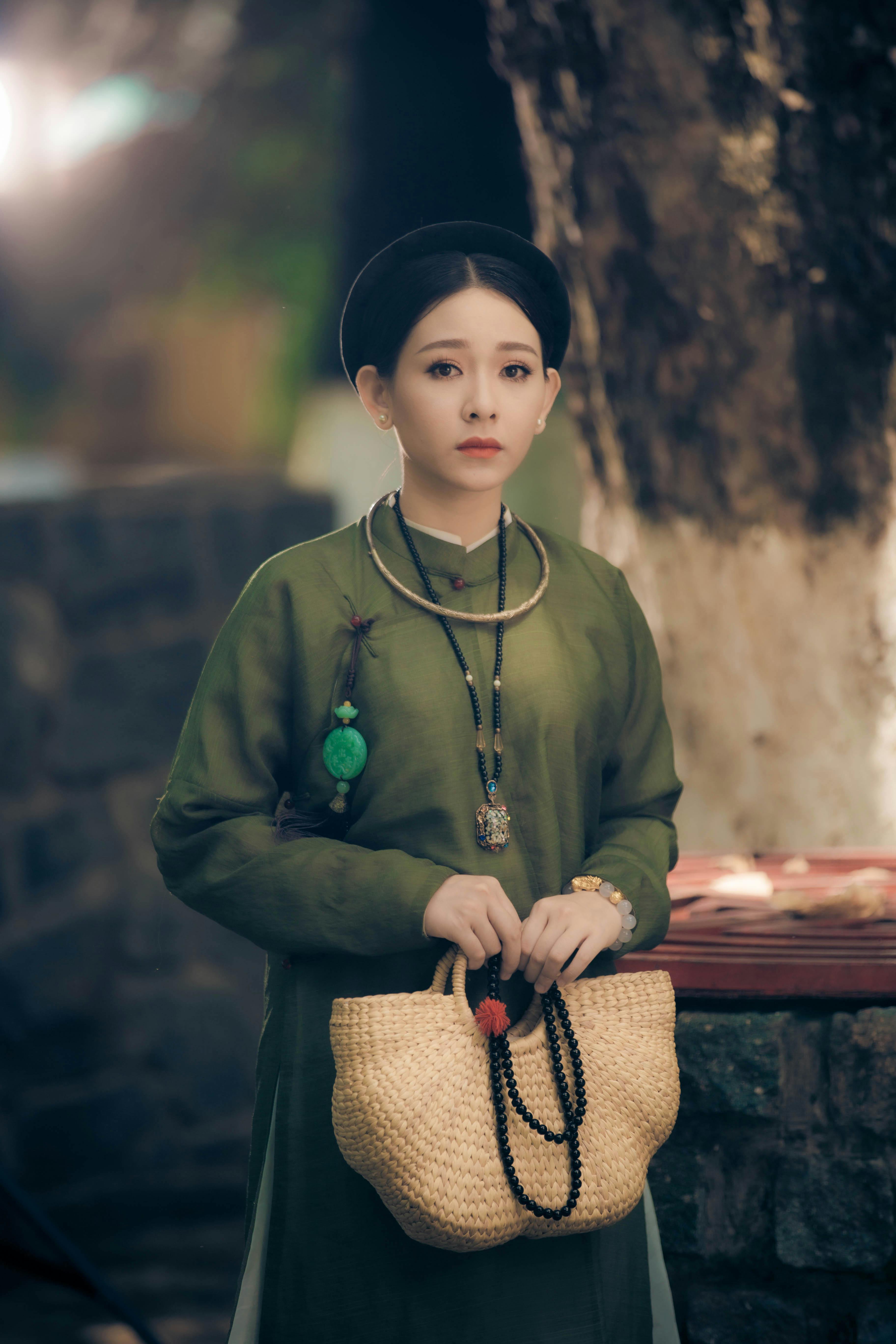 Image 1449261 — Beauty