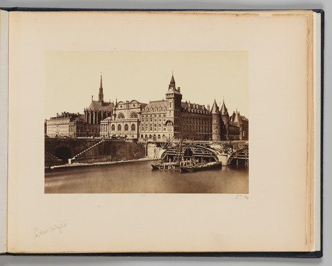 Palais de Justice Paris Riverside View