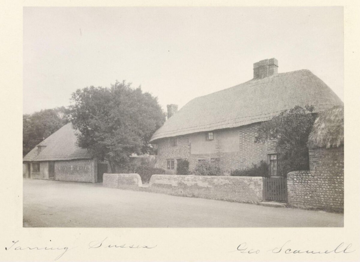 Thatched Cottages in Warning Sussex