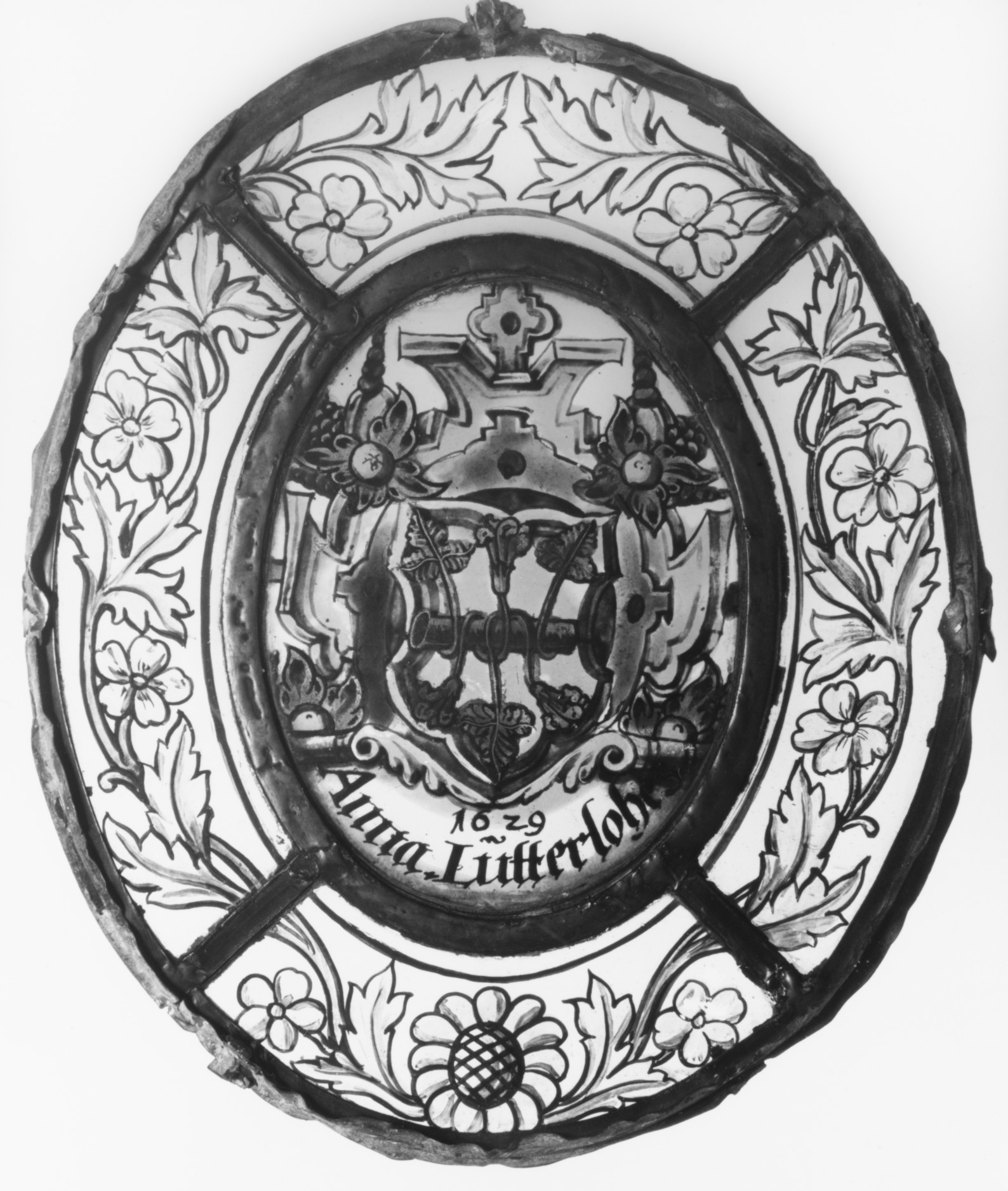 1629 Round Heraldic Stained Glass Panel — Logos