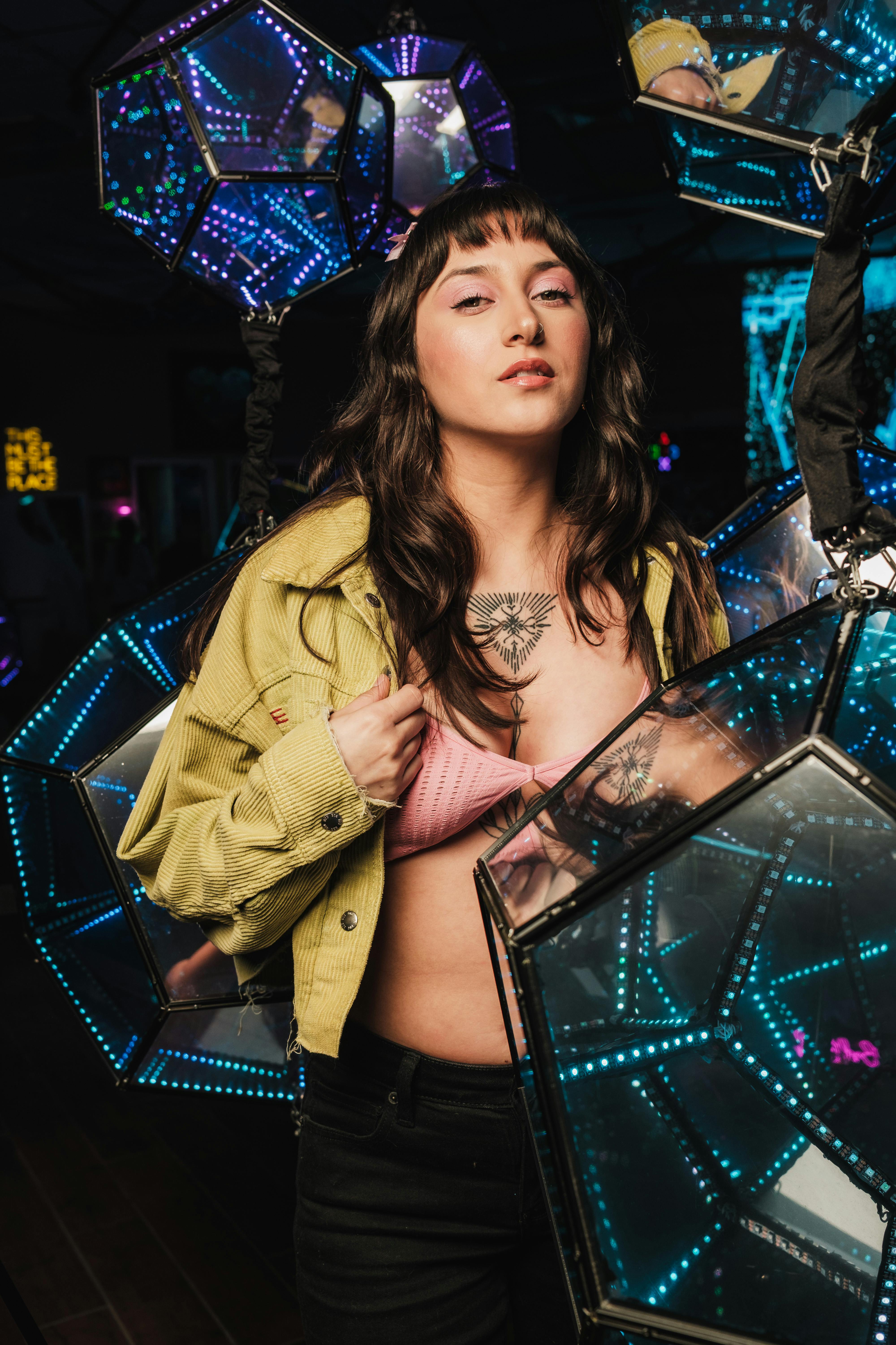 Cyberpunk / Neon