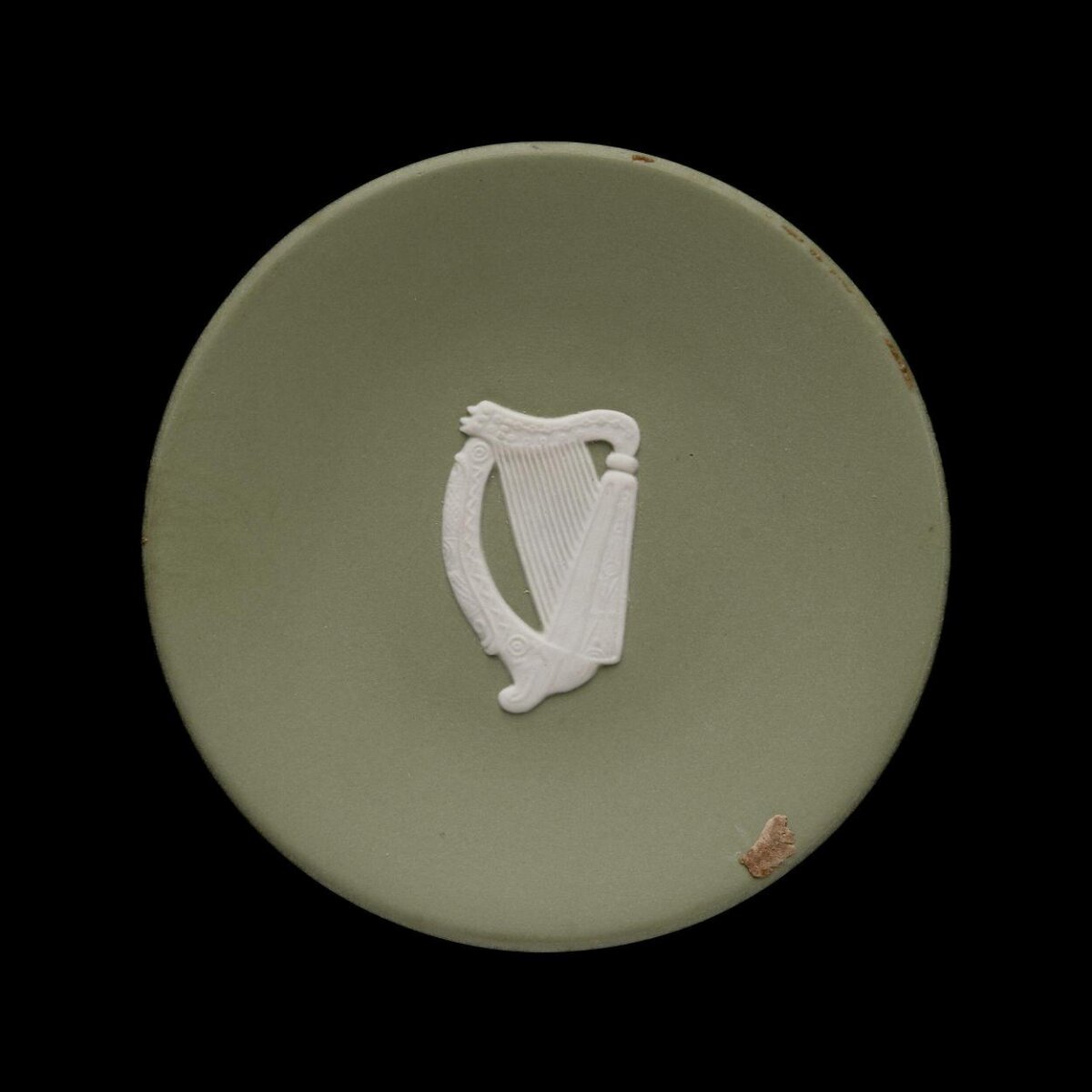 Green Ceramic Medallion with White Harp — Icons