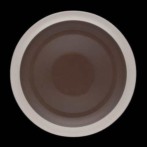 Concentric Gradient Brown Round Plate
