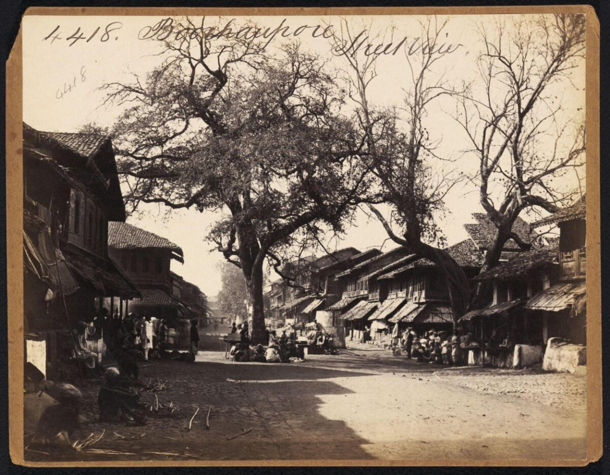 Vintage Indian Town Street View