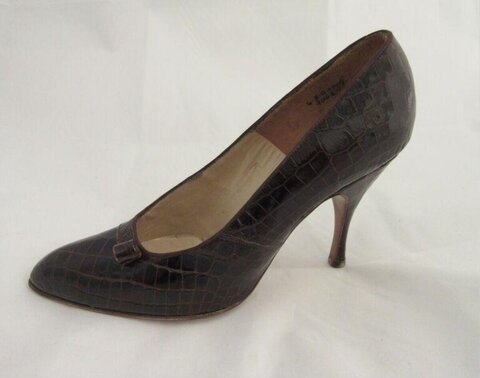 Dark Brown Crocodile Pattern High Heel Pump