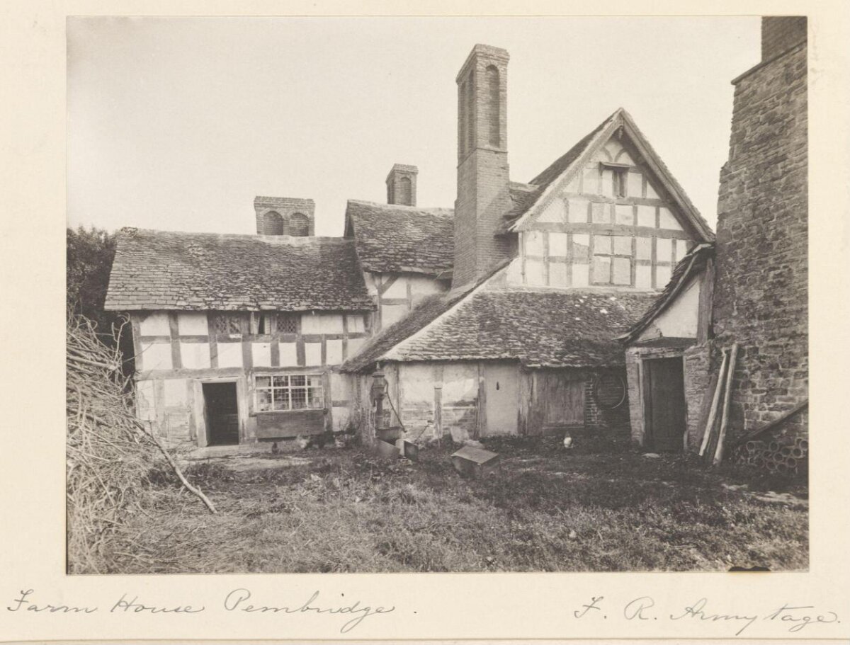 Pembridge Farm House