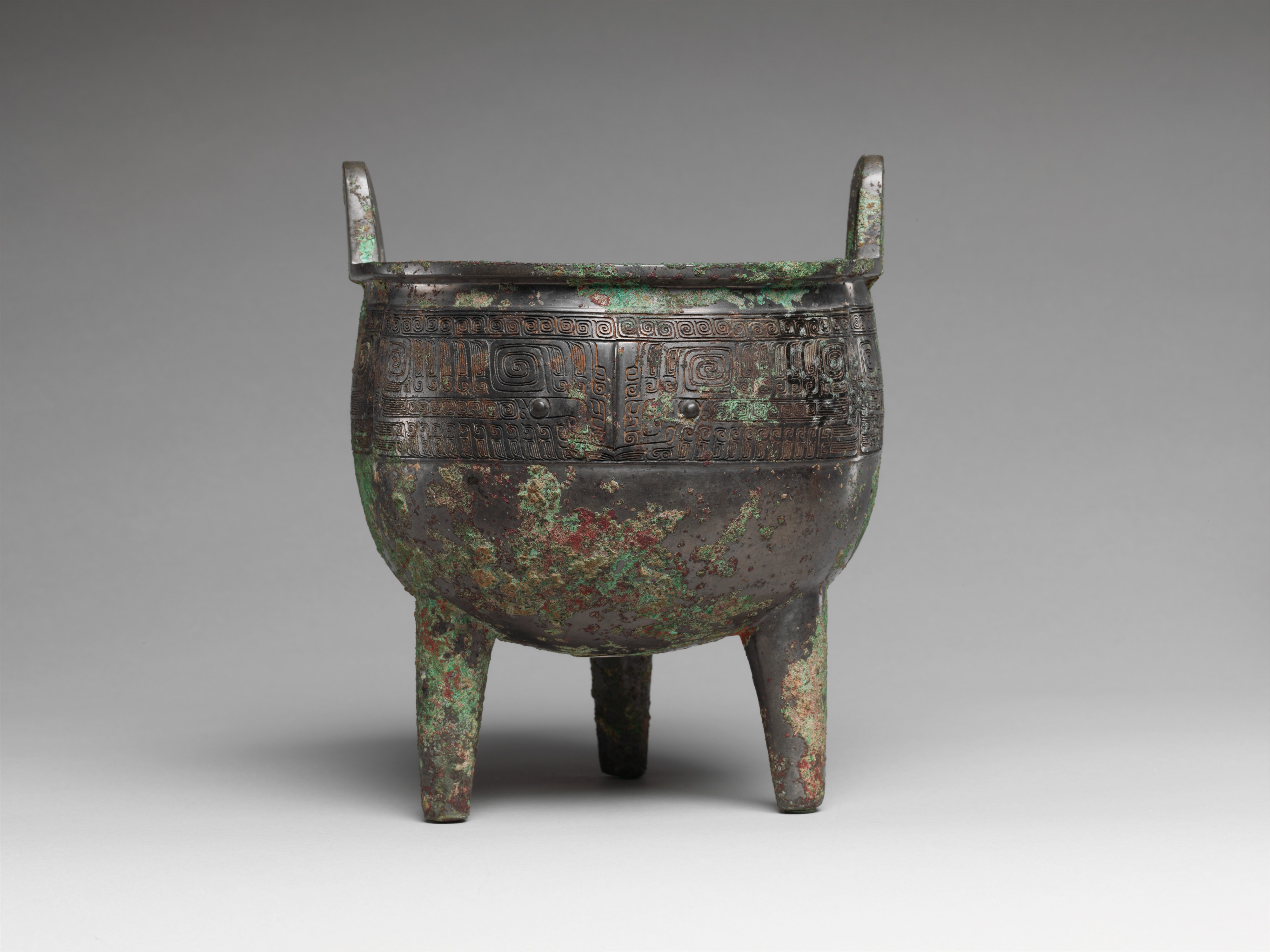 Ancient Chinese Bronze Tripod Ding