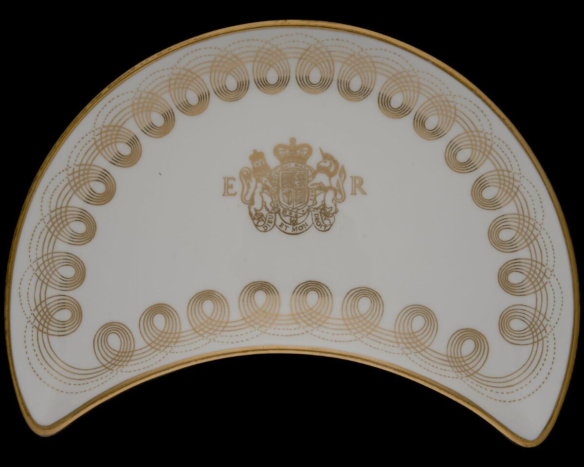 Royal Commemorative Gold Crescent Porcelain Plate
