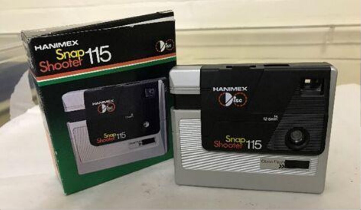 Hanimex Snap Shooter 115 Camera and Box