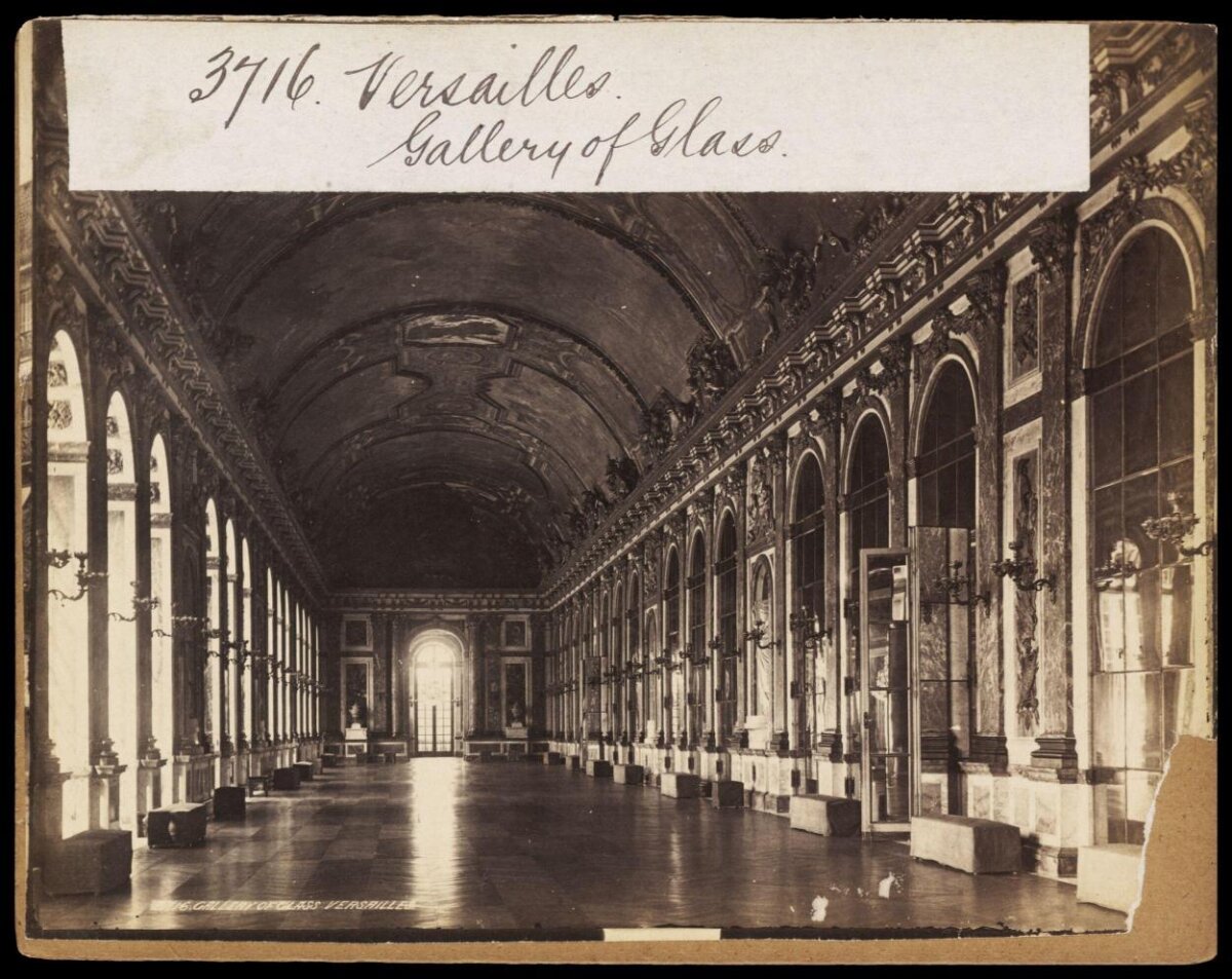 Versailles Gallery of Glass Interior