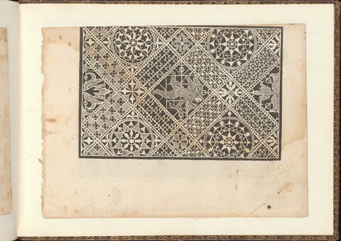 Antique Lace Pattern Engraving