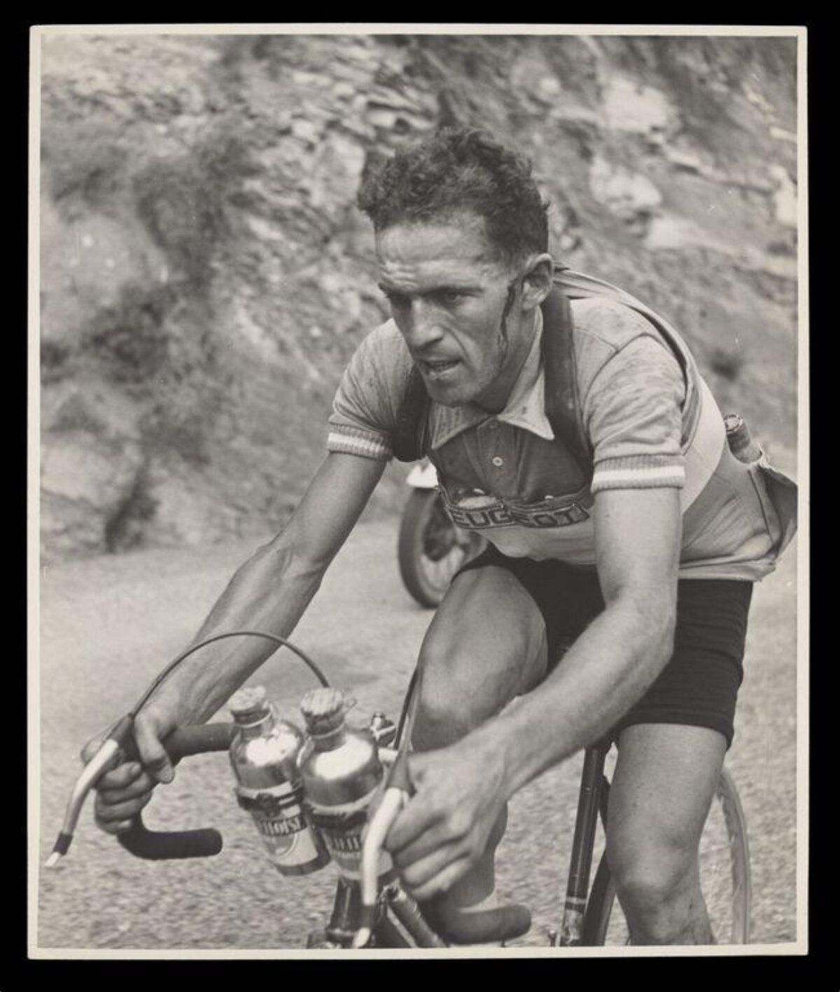 Vintage Cyclist Road Racing
