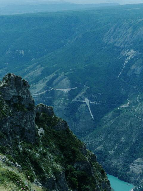 Mountain Canyon River View