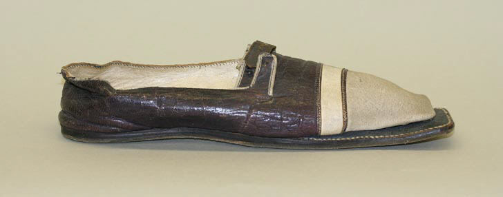 Vintage Two-Tone Leather Loafer