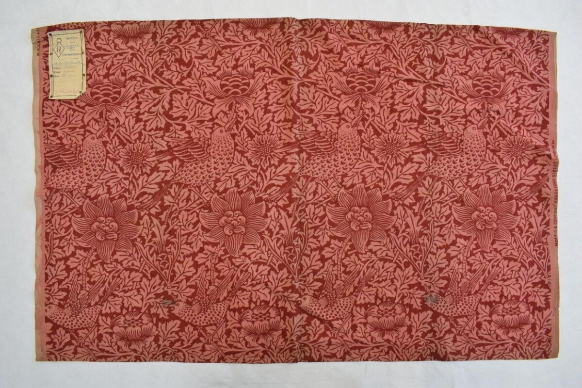 Red Bird Flower Pattern Printed Fabric
