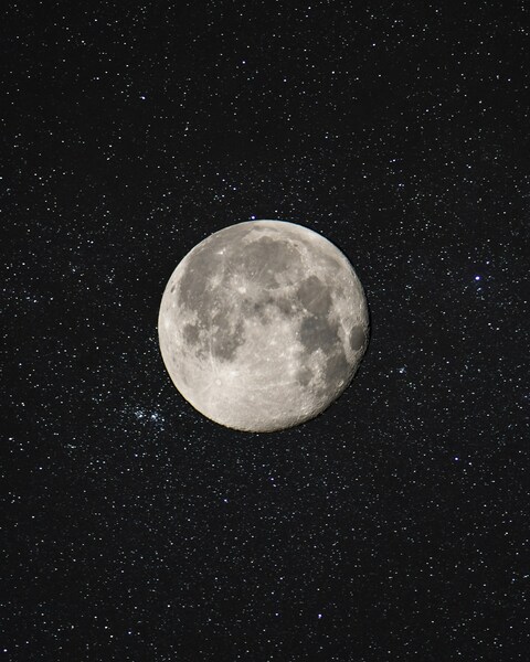 Full Moon in Starry Sky