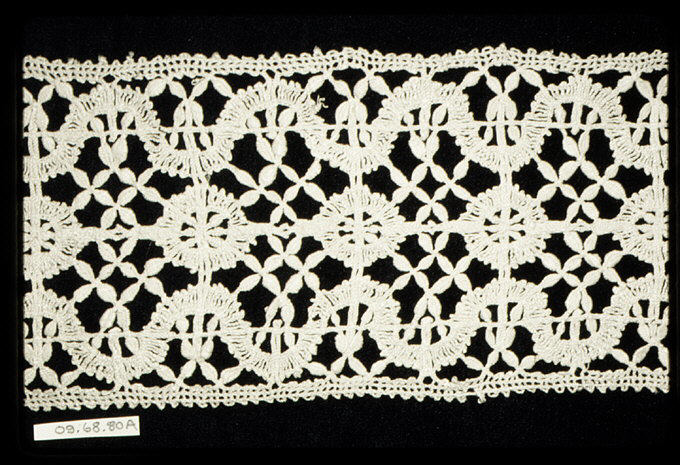 Antique Patterned White Lace Fragment