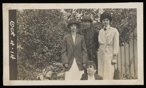 Vintage 1914 Outdoor Group Portrait