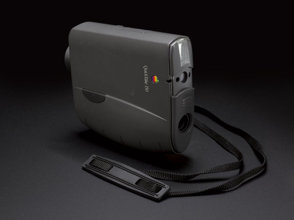 Apple QuickTake 150 Camera