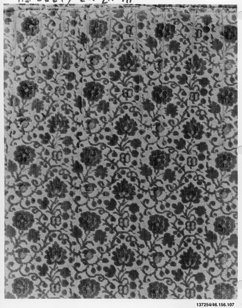 Vintage Floral Woven Textile Pattern