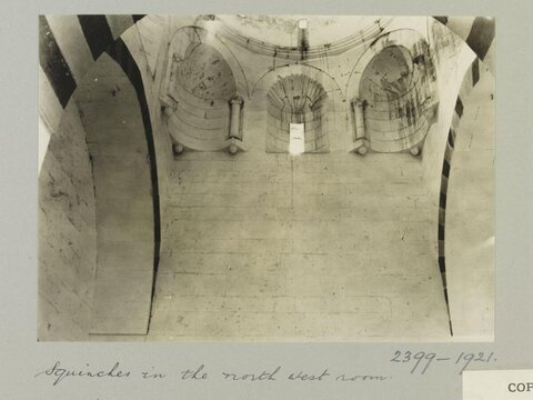 Squinches in Northwest Room