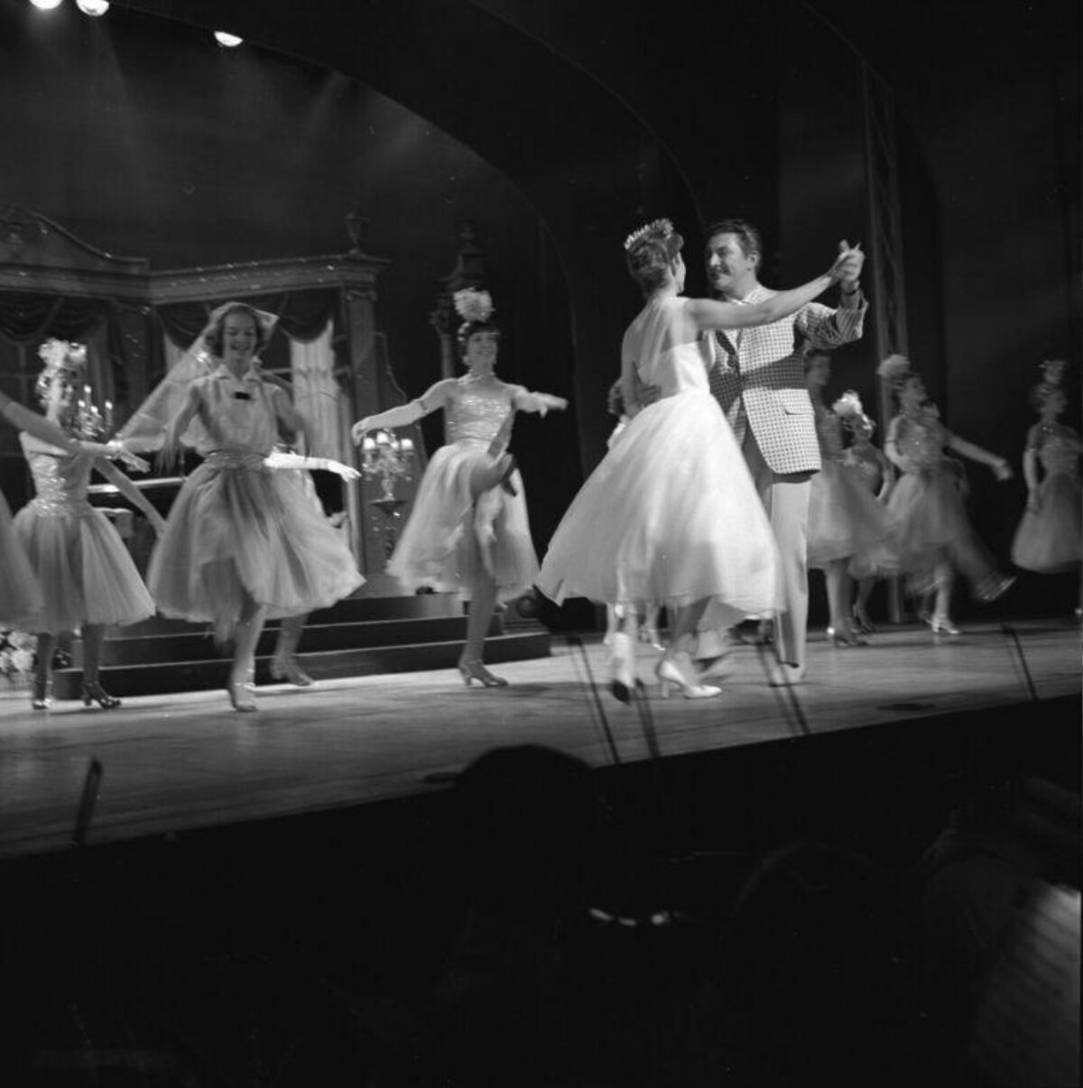 Vintage Stage Musical Dance Performance