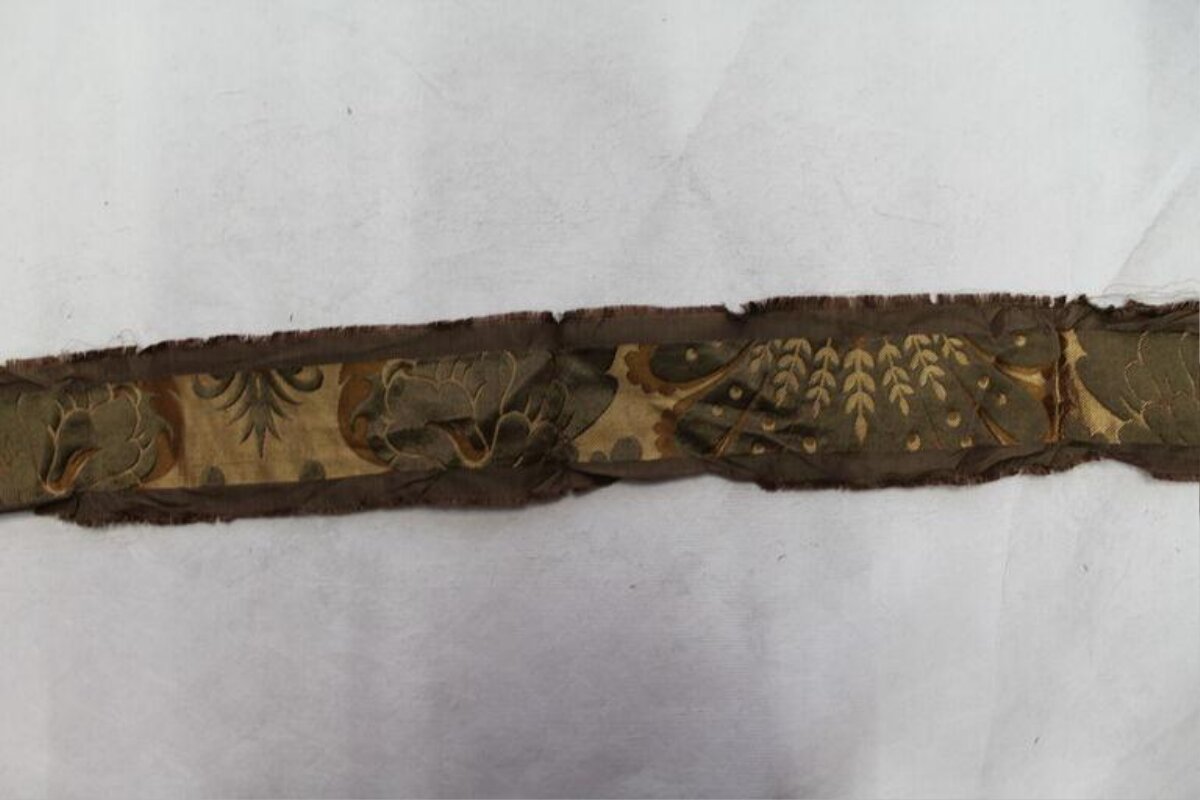Vintage Patterned Fabric Strip