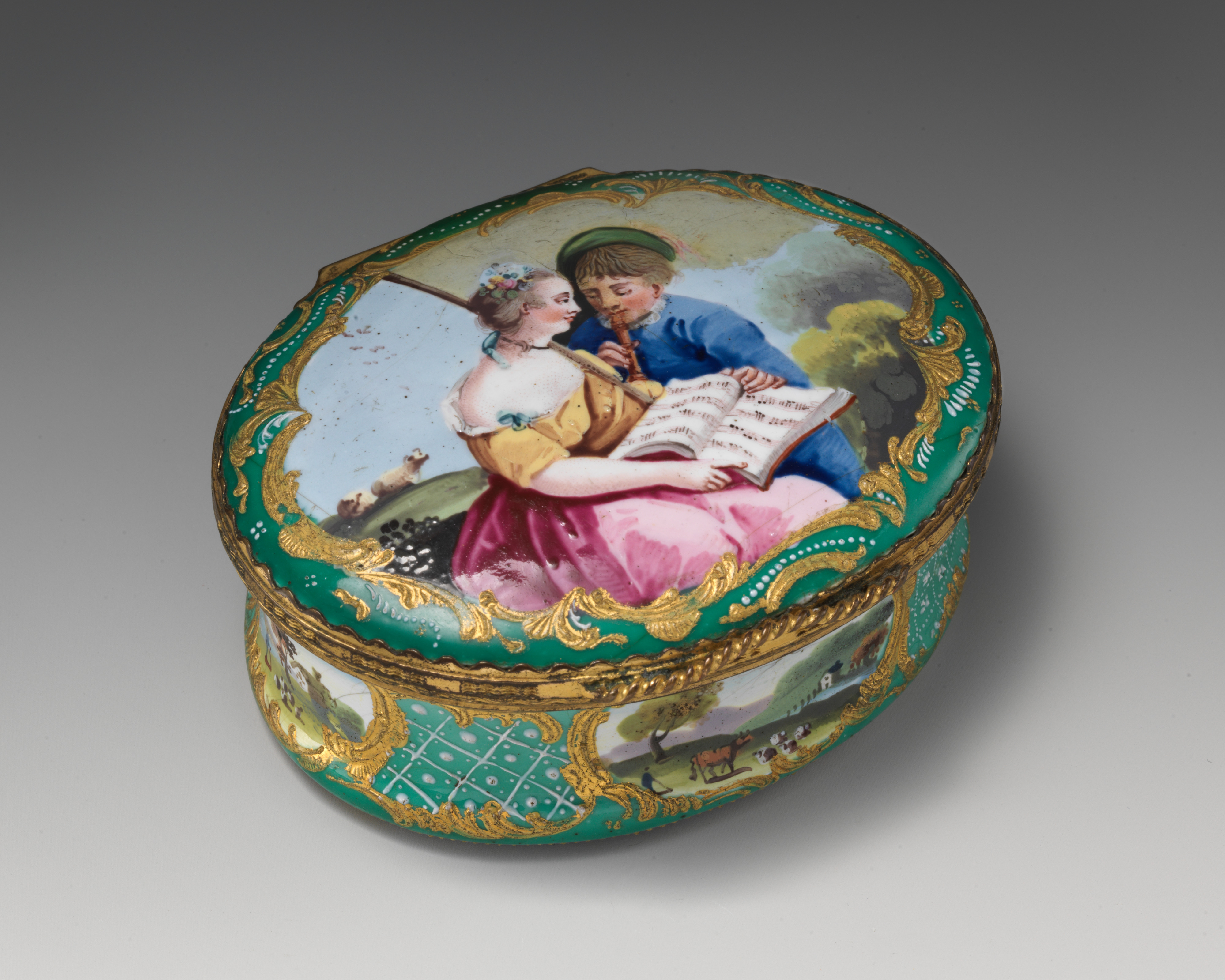Painted Porcelain Snuff Box