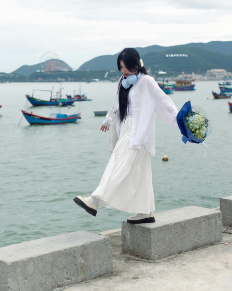 Image 1491115 — Beauty