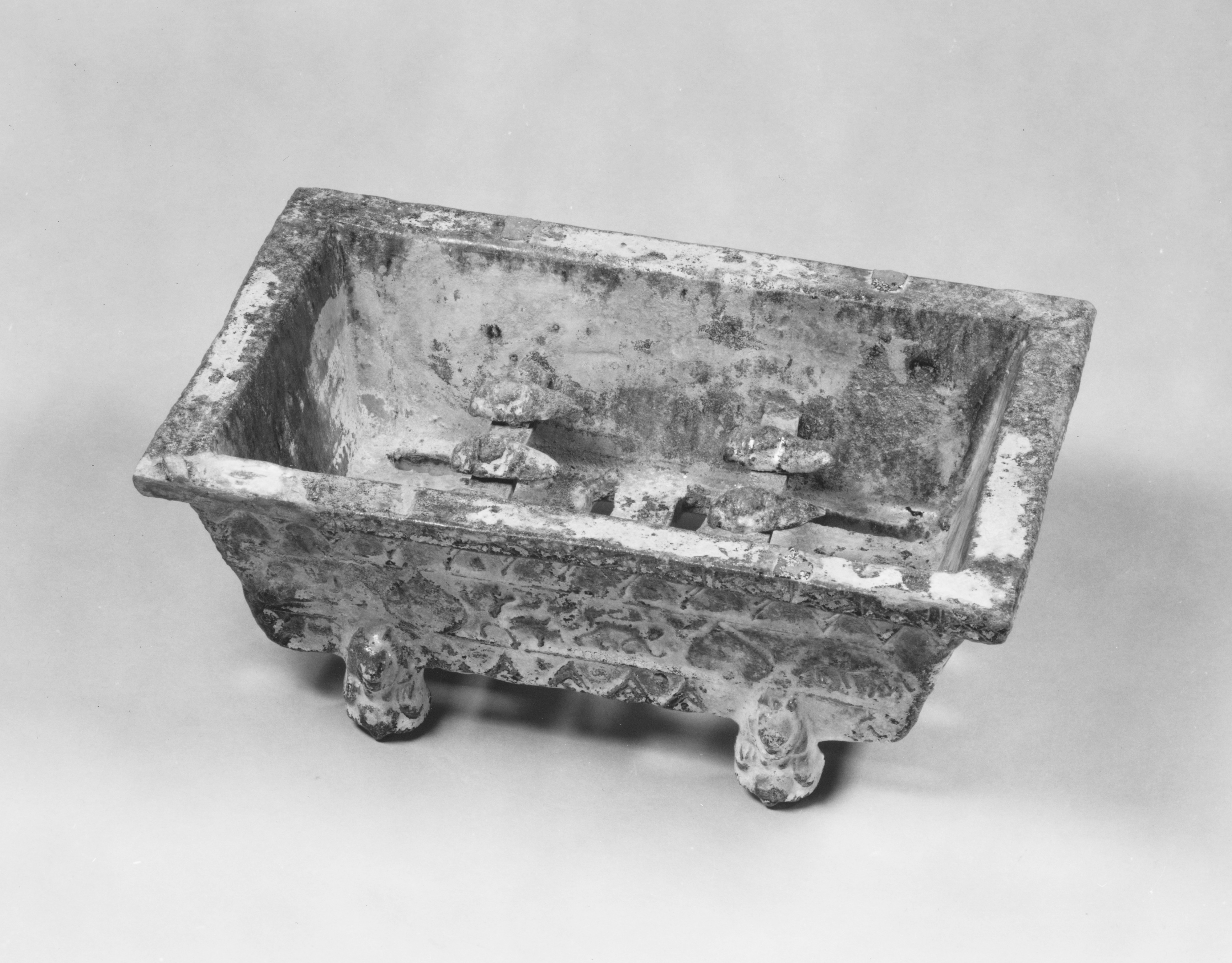 Ancient Rectangular Four-footed Bronze Vessel