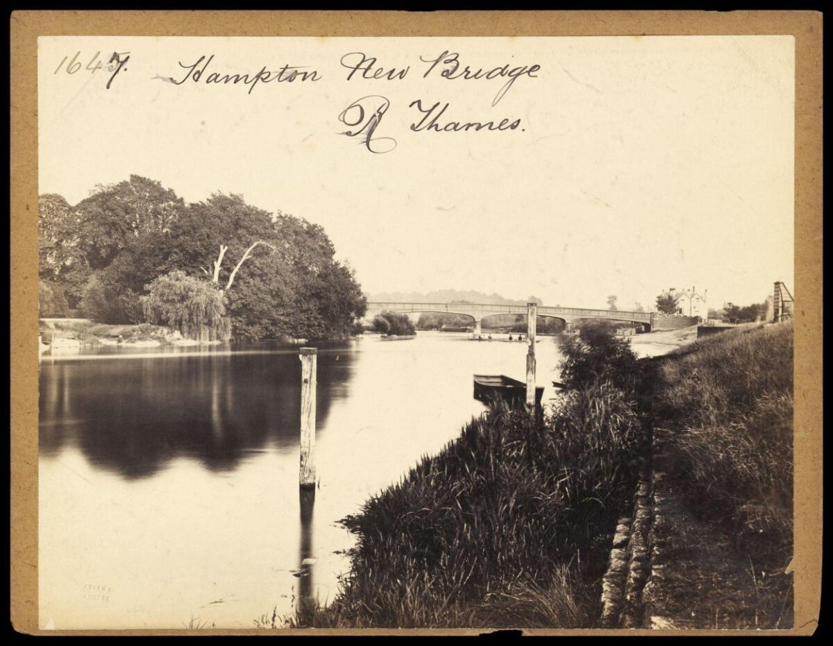 Hampton New Bridge on Thames
