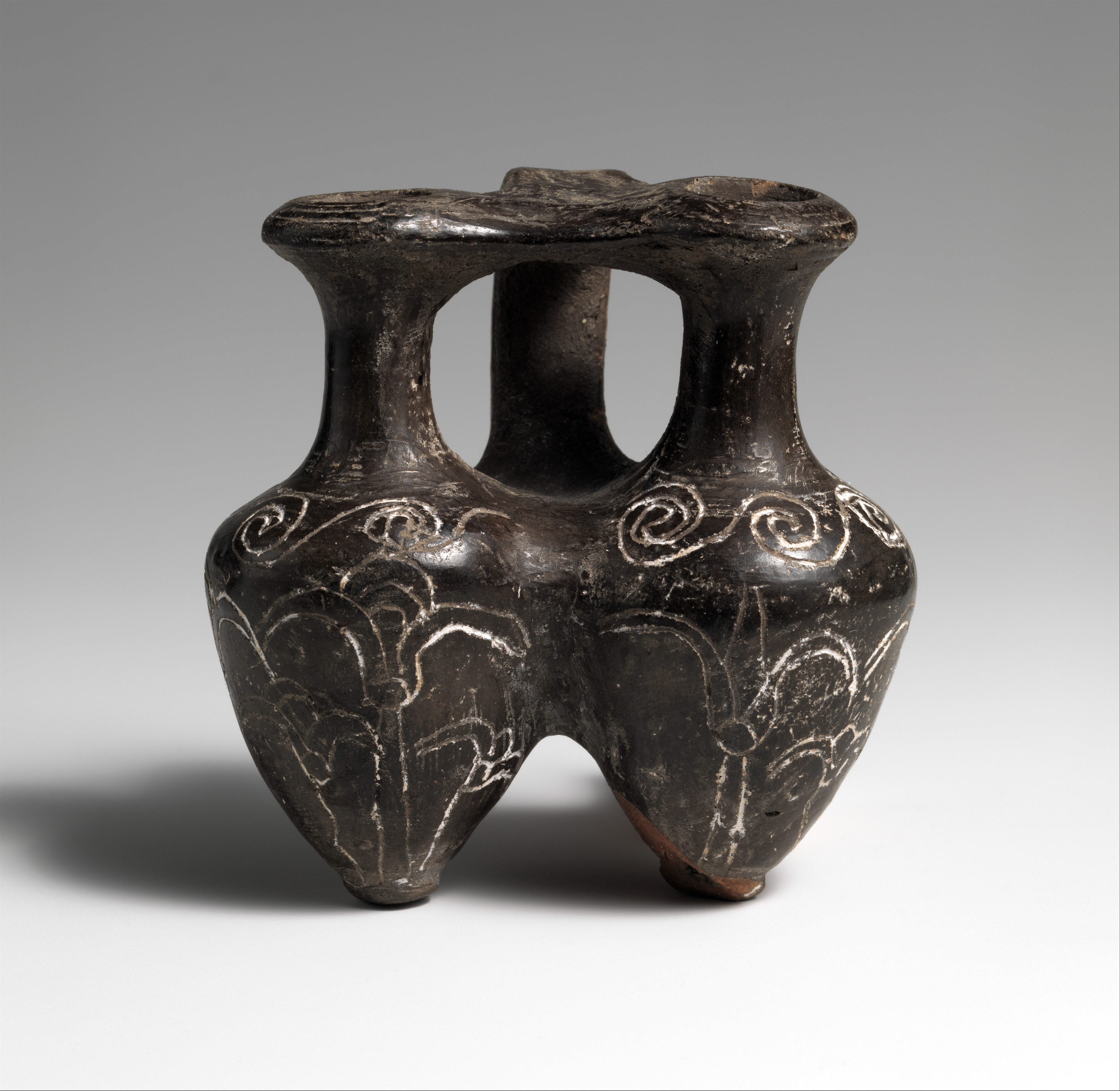 Ancient Engraved Black Double-necked Pottery