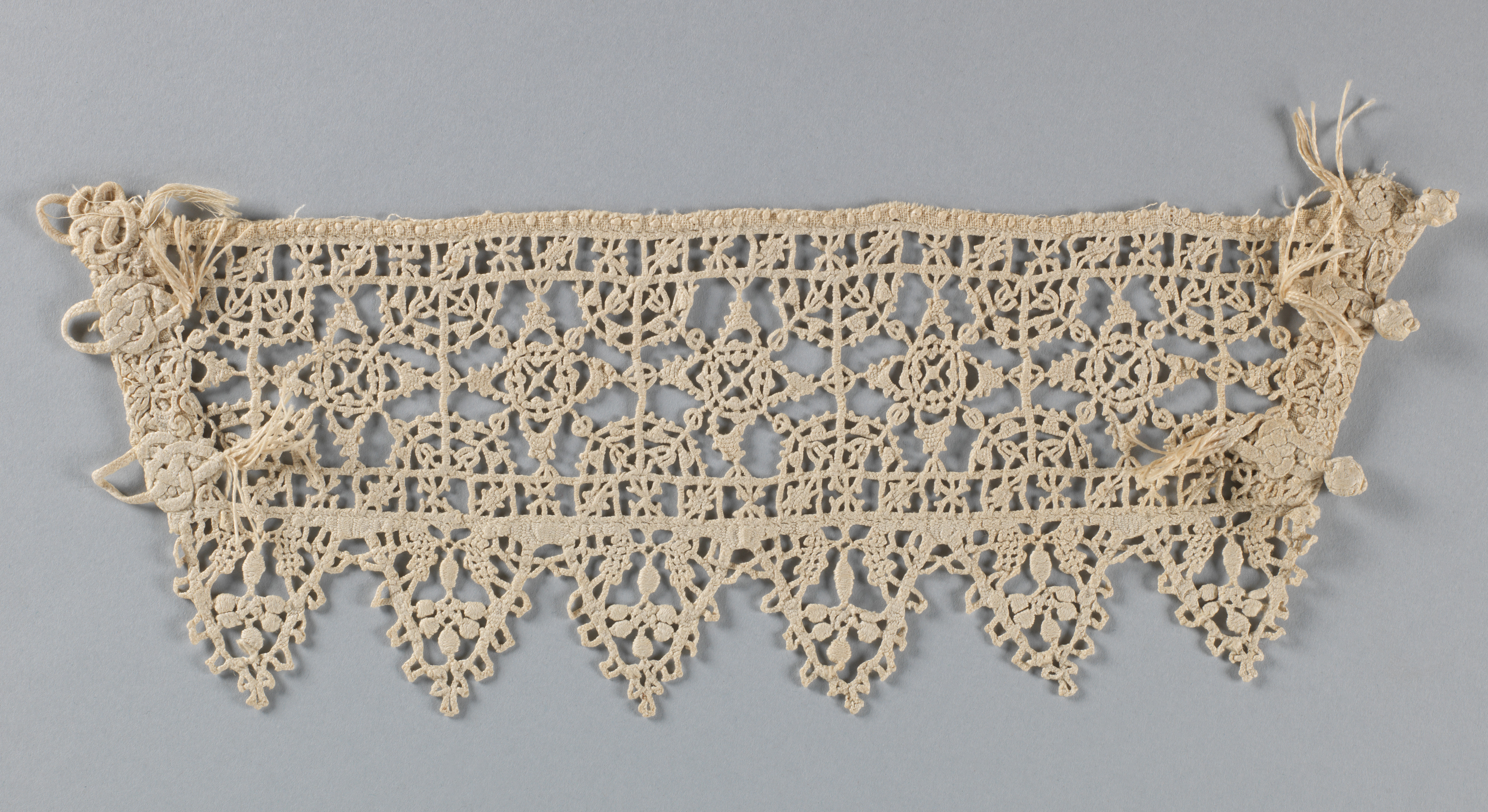 Antique Handmade Lace Edge Fragment