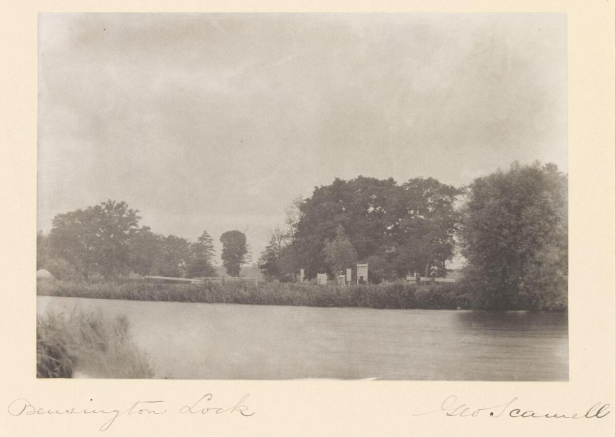 Bensington Lock River Scene