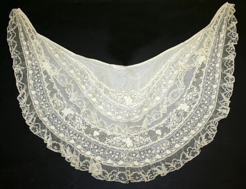 Antique Handmade Lace Collar