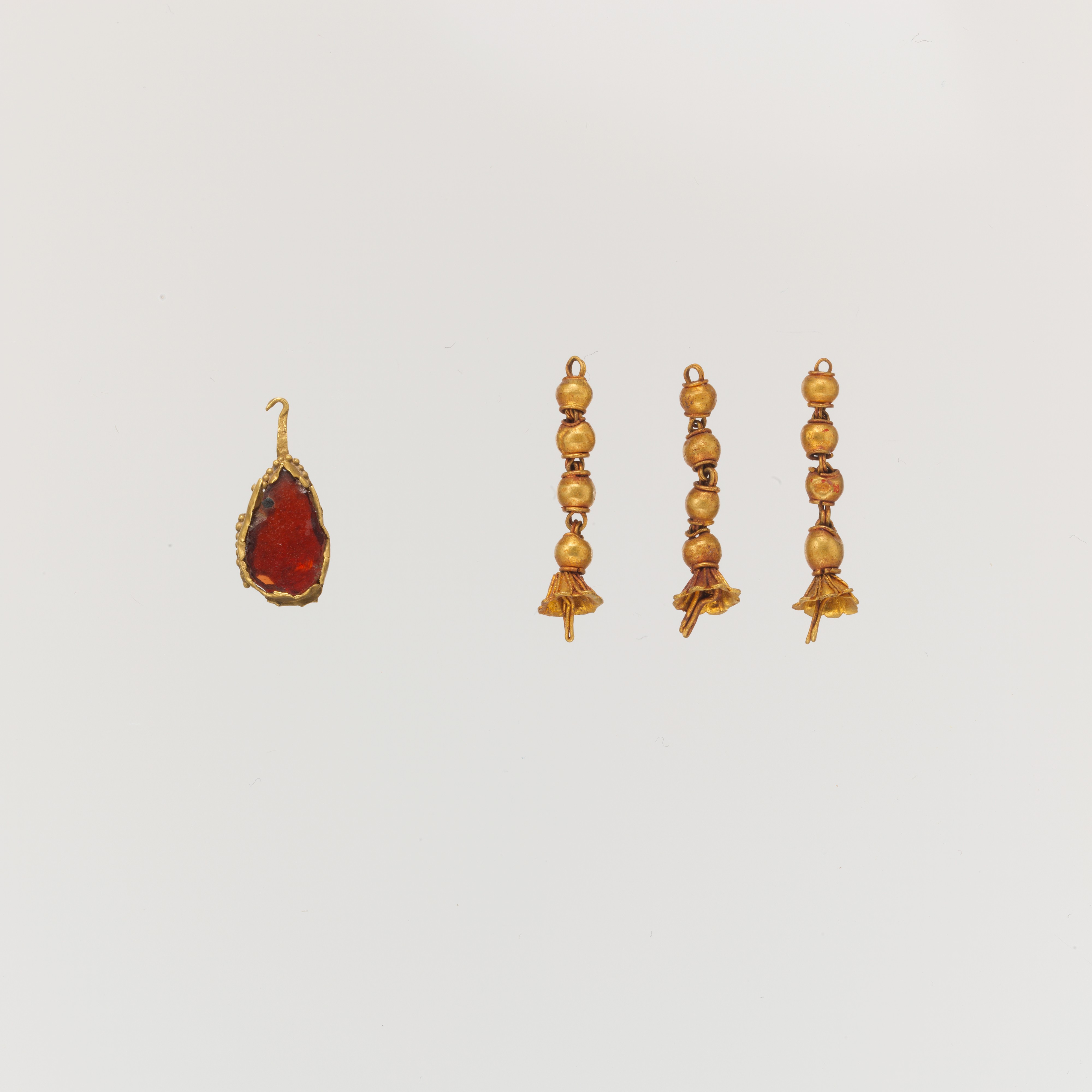 Ancient Gold Jewelry Fragments